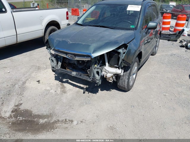 44823236 :رقم المزاد ، JF2SJAFC1FH586460 vin ، 2015 Subaru Forester 2.5i Premium مزاد بيع