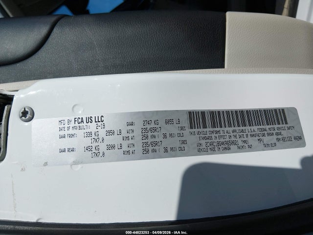 Продажа на аукционе авто 2019 Chrysler Pacifica Touring L, vin: 2C4RC1BG4KR650621, номер лота: 44823253