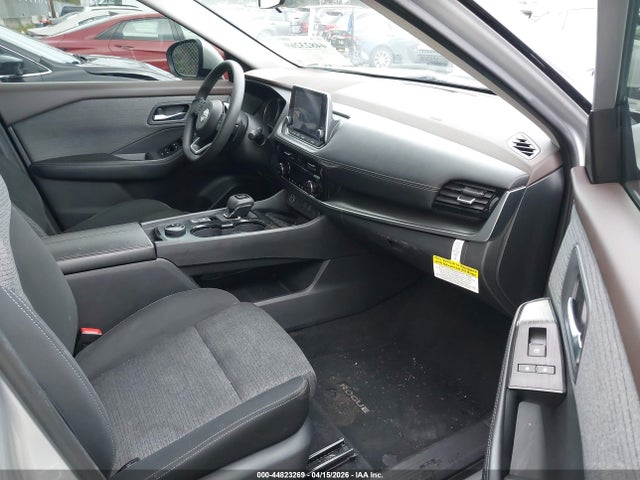 5N1AT3BB3MC847445 Nissan Rogue Sv Intelligent Awd