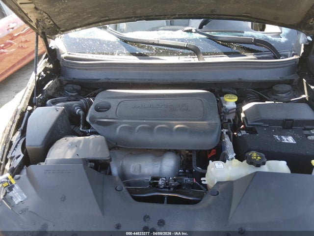 44823277 :رقم المزاد ، 1C4PJMLB1MD115401 vin ، 2021 Jeep Cherokee Latitude Plus 4x4 مزاد بيع
