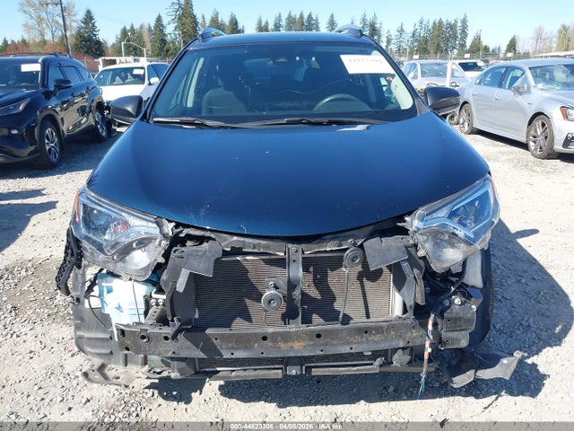 Toyota RAV4 LE 2017 2T3BFREV6HW544140 Image 13