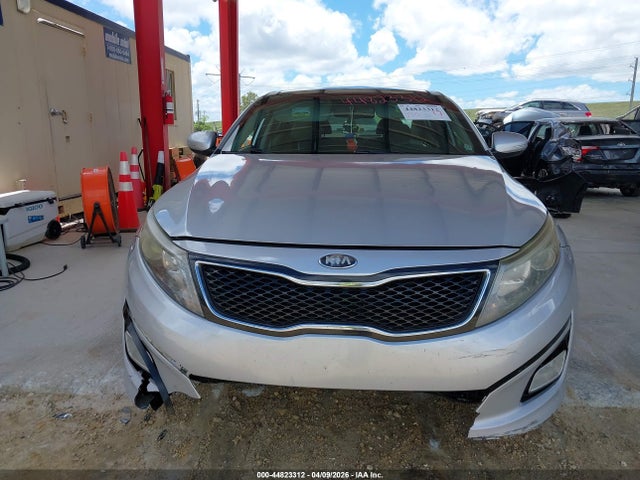 44823312 :رقم المزاد ، 5XXGN4A7XFG381270 vin ، 2015 Kia Optima Ex مزاد بيع