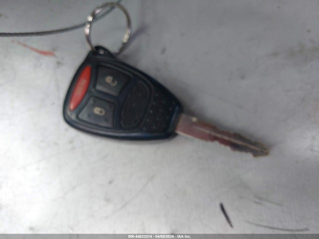 44823314 :رقم المزاد ، 1D7HE48N15S201113 vin ، 2005 Dodge Dakota Slt مزاد بيع
