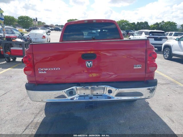 44823314 :رقم المزاد ، 1D7HE48N15S201113 vin ، 2005 Dodge Dakota Slt مزاد بيع