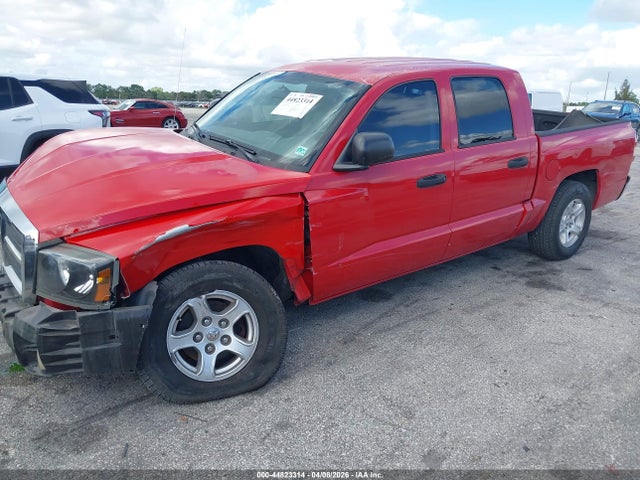 44823314 :رقم المزاد ، 1D7HE48N15S201113 vin ، 2005 Dodge Dakota Slt مزاد بيع