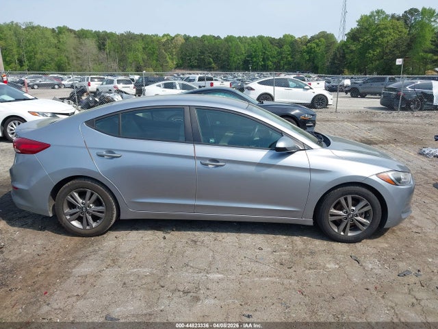 Продаж на аукціоні авто 2017 Hyundai Elantra Se, vin: 5NPD84LFXHH001883, номер лоту: 44823336