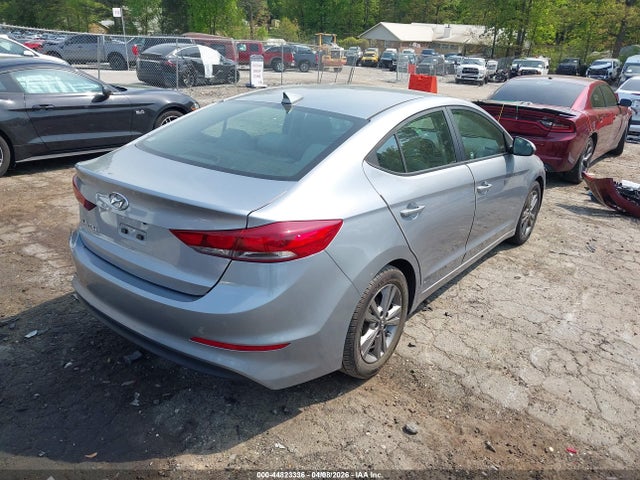 Продаж на аукціоні авто 2017 Hyundai Elantra Se, vin: 5NPD84LFXHH001883, номер лоту: 44823336