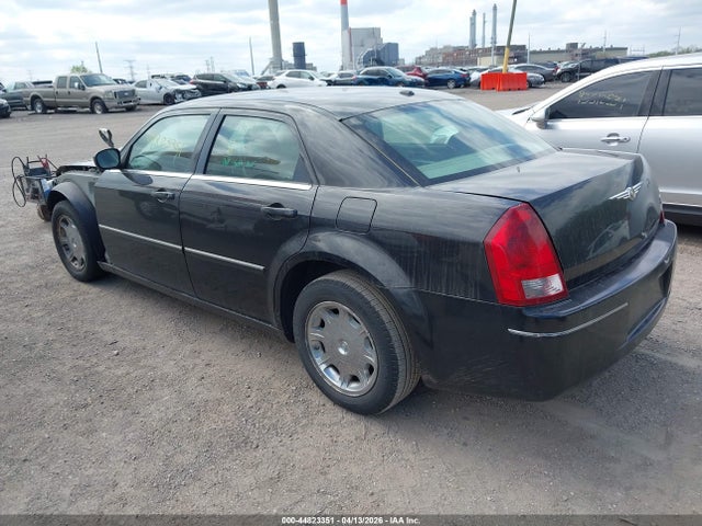 Продаж на аукціоні авто 2007 Chrysler 300 Touring, vin: 2C3LA53G17H721549, номер лоту: 44823351