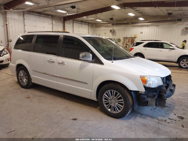 Продажа на аукционе авто 2014 Chrysler Town & Country Touring-l, vin: 2C4RC1CG3ER164224, номер лота: 44823356