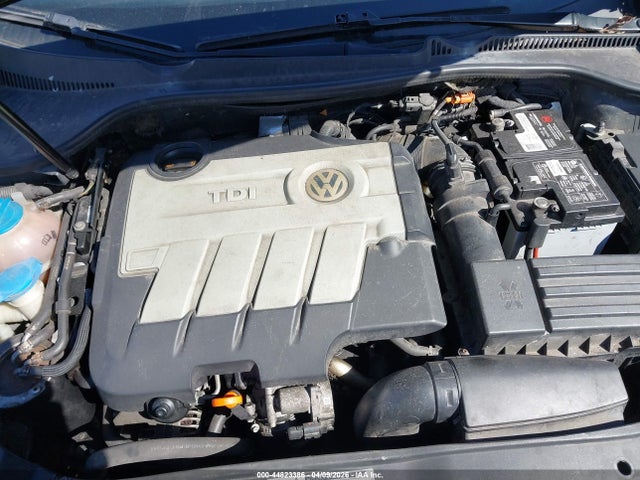 44823386 :رقم المزاد ، 3VWML8AJ0BM633044 vin ، 2011 Volkswagen Jetta Sportwagen 2.0l Tdi مزاد بيع