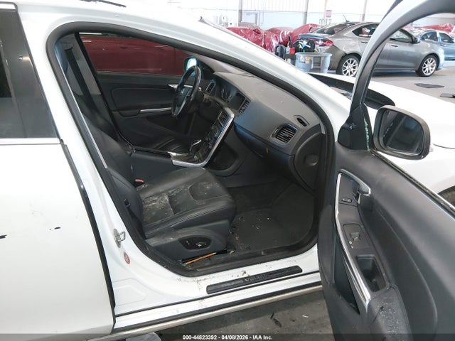 YV1612FS3E2287836 Volvo S60 T5/t5 Platinum/t5 Premier/t5 Premier Plus
