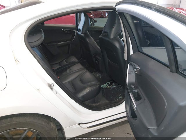 YV1612FS3E2287836 Volvo S60 T5/t5 Platinum/t5 Premier/t5 Premier Plus