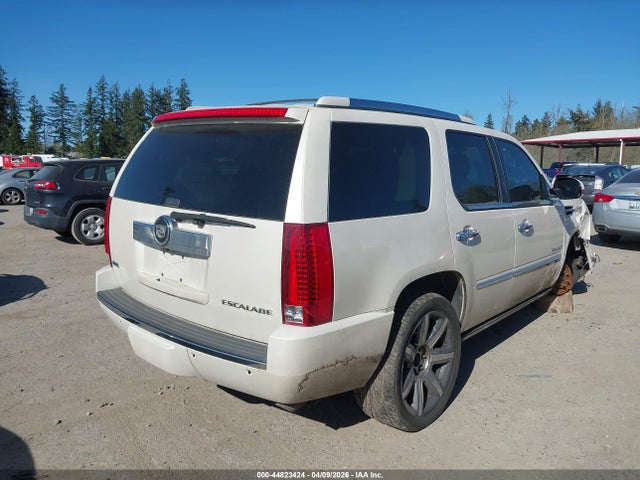 Aukcja sprzedaży 2010 Cadillac Escalade Premium, vin: 1GYUKCEF9AR258261, numer aukcji: 44823424