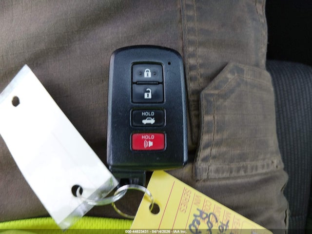 44823431 :رقم المزاد ، 2T1BURHE6EC010448 vin ، 2014 Toyota Corolla S Plus مزاد بيع