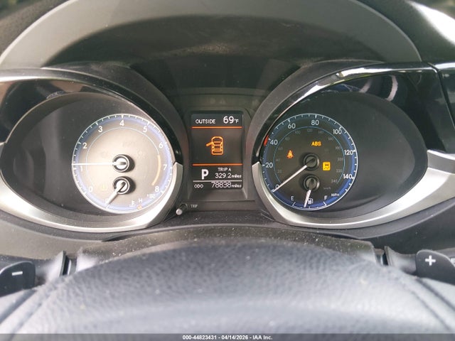 44823431 :رقم المزاد ، 2T1BURHE6EC010448 vin ، 2014 Toyota Corolla S Plus مزاد بيع