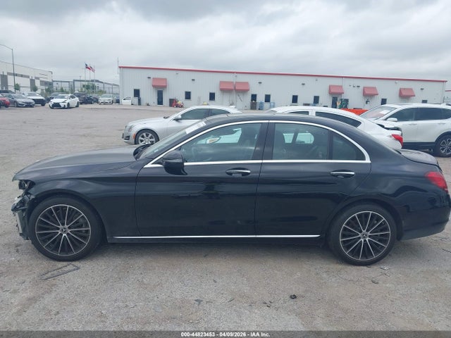 44823453 :رقم المزاد ، W1KWF8DB2LR596625 vin ، 2020 Mercedes-benz C 300 مزاد بيع
