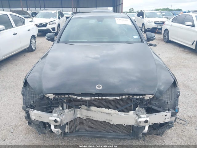 44823453 :رقم المزاد ، W1KWF8DB2LR596625 vin ، 2020 Mercedes-benz C 300 مزاد بيع