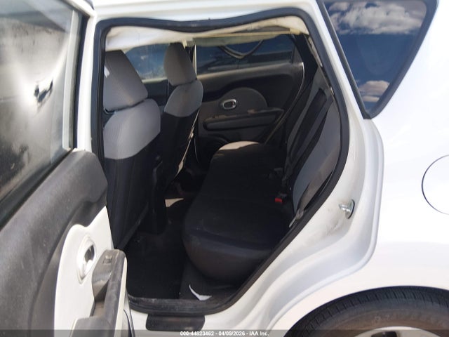 2014 Kia Soul მანქანა იყიდება აუქციონზე, vin: KNDJN2A22E7021786, აუქციონის ნომერი: 44823462