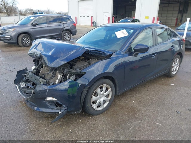 2016 Mazda Mazda3 I Sport მანქანა იყიდება აუქციონზე, vin: 3MZBM1T70GM329670, აუქციონის ნომერი: 44823477