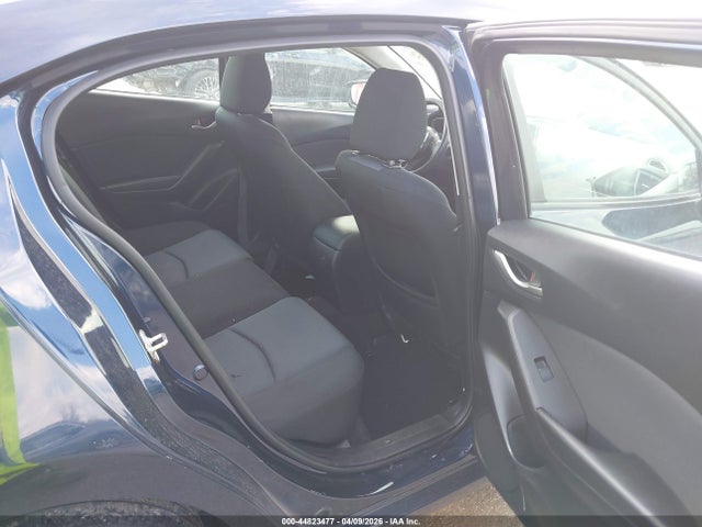 2016 Mazda Mazda3 I Sport მანქანა იყიდება აუქციონზე, vin: 3MZBM1T70GM329670, აუქციონის ნომერი: 44823477