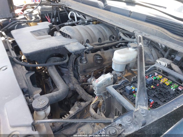 1GKS2HKJ5GR128235 GMC YUKON XL DENALI