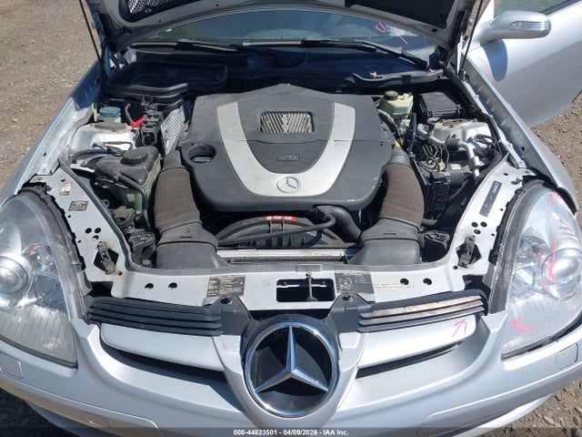 Aukcja sprzedaży 2005 Mercedes-benz Slk 350, vin: WDBWK56F95F027228, numer aukcji: 44823501