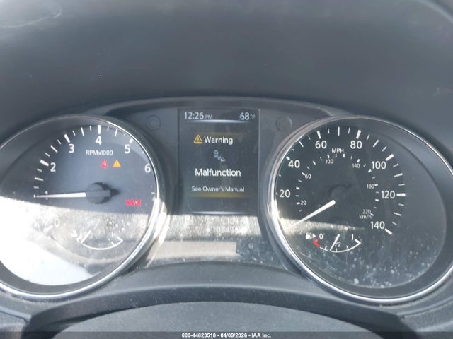 44823518 :رقم المزاد ، 5N1AT2MV7HC831787 vin ، 2017 Nissan Rogue S مزاد بيع