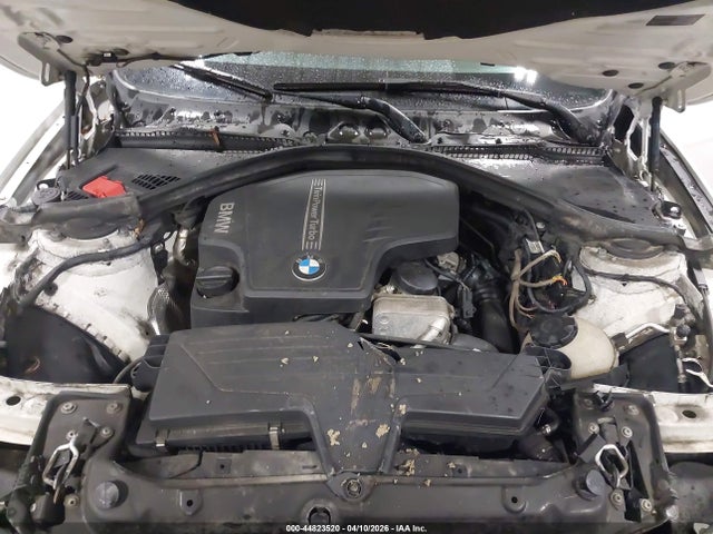 44823520 :رقم المزاد ، WBA3B3C52DJ976911 vin ، 2013 Bmw 328i Xdrive مزاد بيع