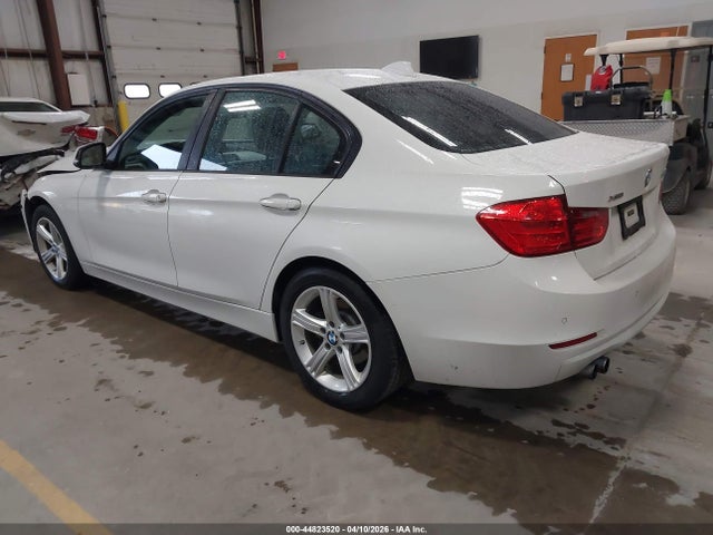 44823520 :رقم المزاد ، WBA3B3C52DJ976911 vin ، 2013 Bmw 328i Xdrive مزاد بيع
