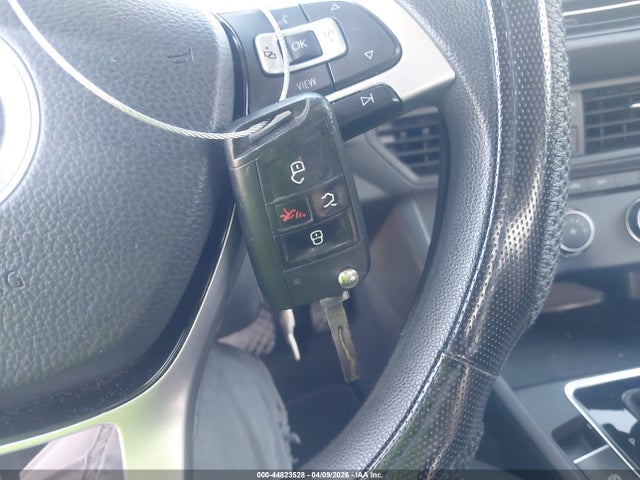 Продаж на аукціоні авто 2019 Volkswagen Jetta, vin: 3VWC57BU1KM033688, номер лоту: 44823528