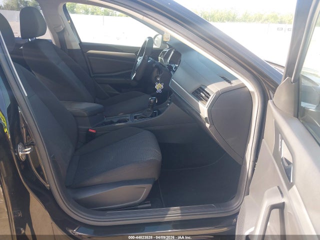 Продаж на аукціоні авто 2019 Volkswagen Jetta, vin: 3VWC57BU1KM033688, номер лоту: 44823528