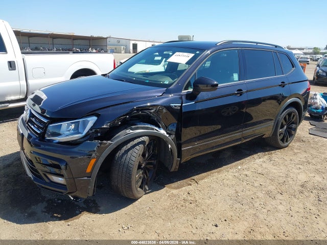 3VV3B7AX9LM086813 Volkswagen Tiguan 2.0t Se/2.0t Se R-line Black/2.0t Sel