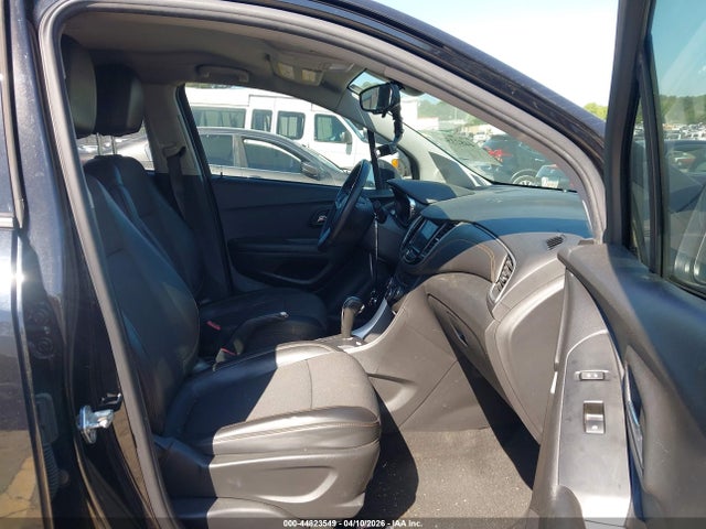 2022 Chevrolet Trax Fwd Lt მანქანა იყიდება აუქციონზე, vin: KL7CJLSM7NB528591, აუქციონის ნომერი: 44823549