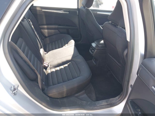 3FA6P0H76FR229451 Ford FUSION SE