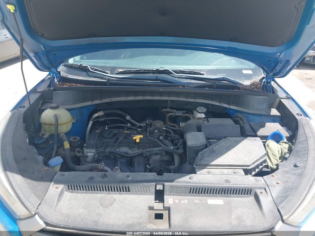 2018 HYUNDAI TUCSON KM8J33A41JU641288 Photo 9