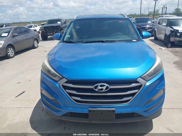 KM8J33A41JU641288 Hyundai TUCSON SEL