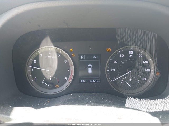 KM8J33A41JU641288 Hyundai TUCSON SEL