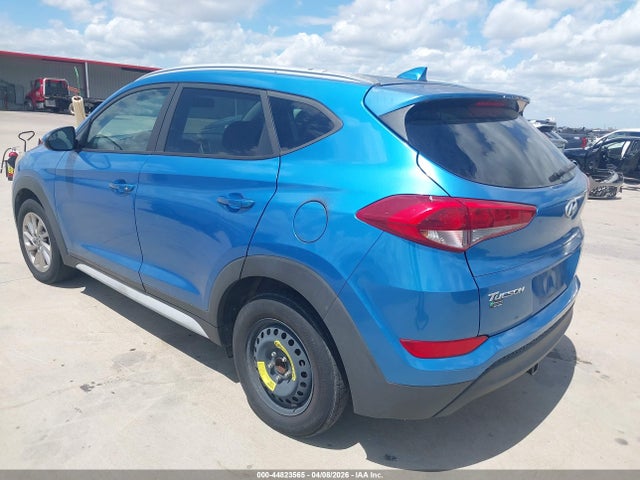 2018 HYUNDAI TUCSON KM8J33A41JU641288 Photo 2