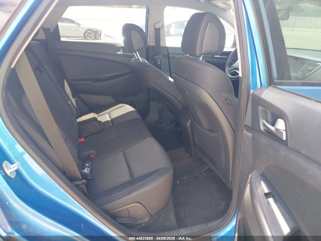 2018 HYUNDAI TUCSON KM8J33A41JU641288 Photo 7