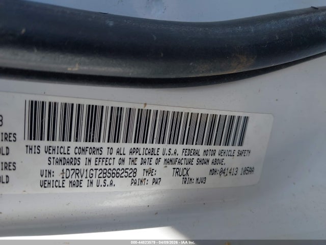 2011 Ram Ram 1500 Slt მანქანა იყიდება აუქციონზე, vin: 1D7RV1GT2BS662528, აუქციონის ნომერი: 44823579