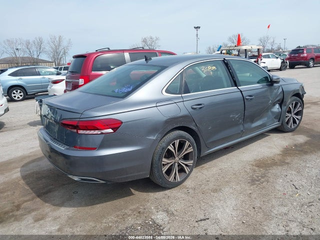 Продаж на аукціоні авто 2021 Volkswagen Passat 2.0t Se, vin: 1VWSA7A34MC017411, номер лоту: 44823588