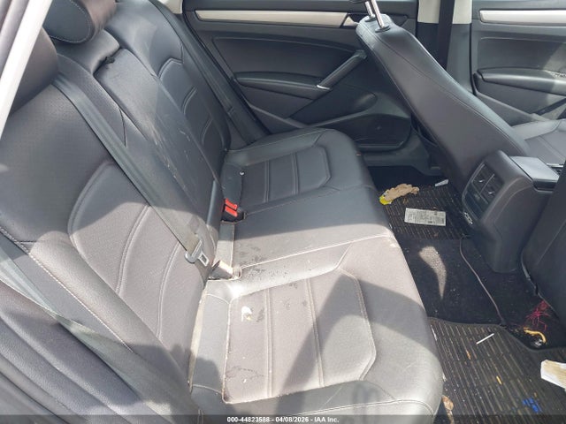 Продаж на аукціоні авто 2021 Volkswagen Passat 2.0t Se, vin: 1VWSA7A34MC017411, номер лоту: 44823588