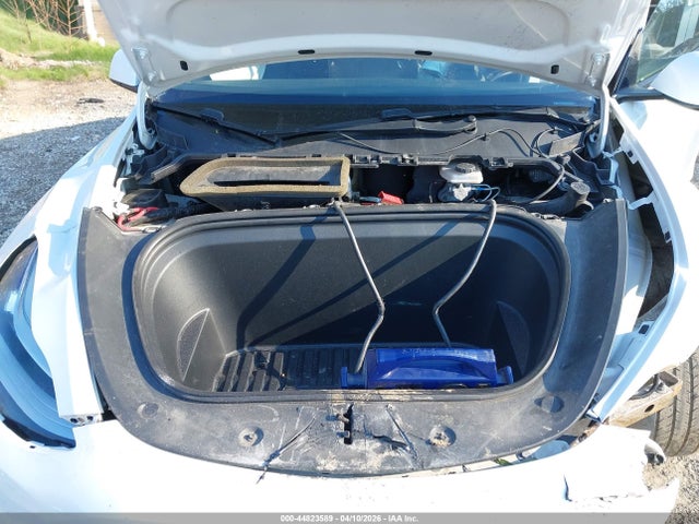 Продажа на аукционе авто 2020 Tesla Model Y Long Range Dual Motor All-wheel Drive, vin: 5YJYGDEE6LF035965, номер лота: 44823589