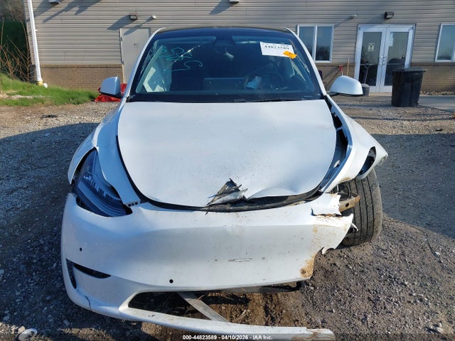 Продажа на аукционе авто 2020 Tesla Model Y Long Range Dual Motor All-wheel Drive, vin: 5YJYGDEE6LF035965, номер лота: 44823589