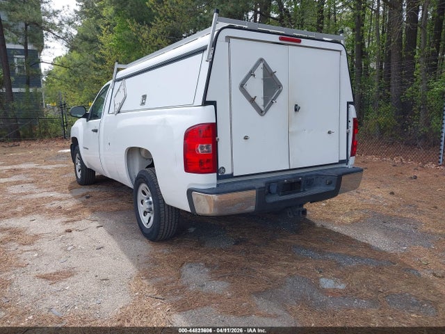 2011 CHEVROLET SILVERADO 1500 1GCNCPEA8BZ370084 Photo 2