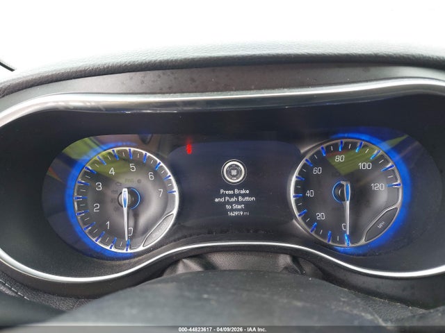 2020 Chrysler Pacifica Limited მანქანა იყიდება აუქციონზე, vin: 2C4RC1GG4LR283598, აუქციონის ნომერი: 44823617