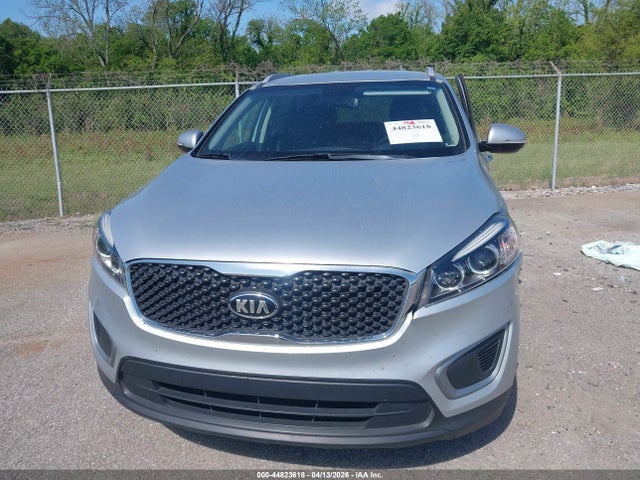 Продаж на аукціоні авто 2017 Kia Sorento 2.4l Lx, vin: 5XYPG4A34HG249076, номер лоту: 44823618