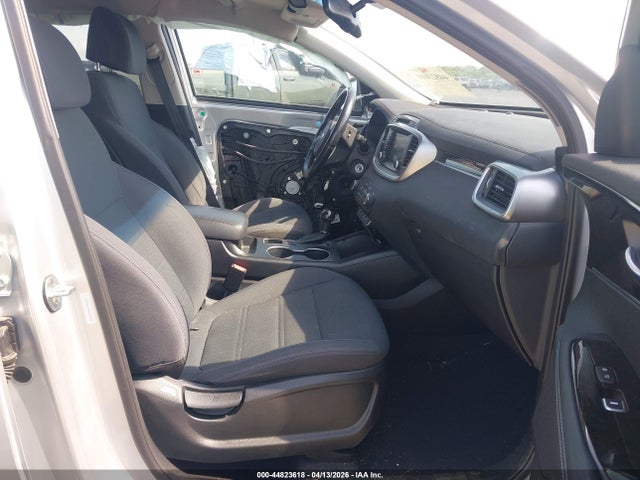Продаж на аукціоні авто 2017 Kia Sorento 2.4l Lx, vin: 5XYPG4A34HG249076, номер лоту: 44823618