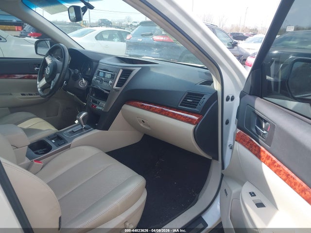 44823626 :رقم المزاد ، 4S4BRCKC1B3434867 vin ، 2011 Subaru Outback 2.5i Limited مزاد بيع
