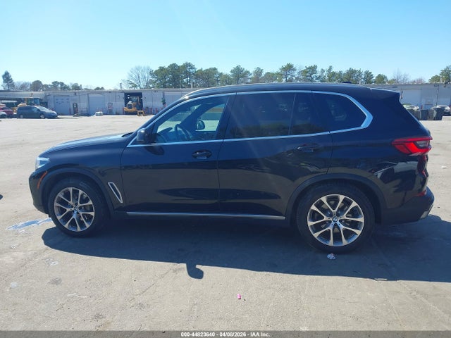 44823640 :رقم المزاد ، 5UXCR6C55KLL52889 vin ، 2019 Bmw X5 Xdrive40i مزاد بيع